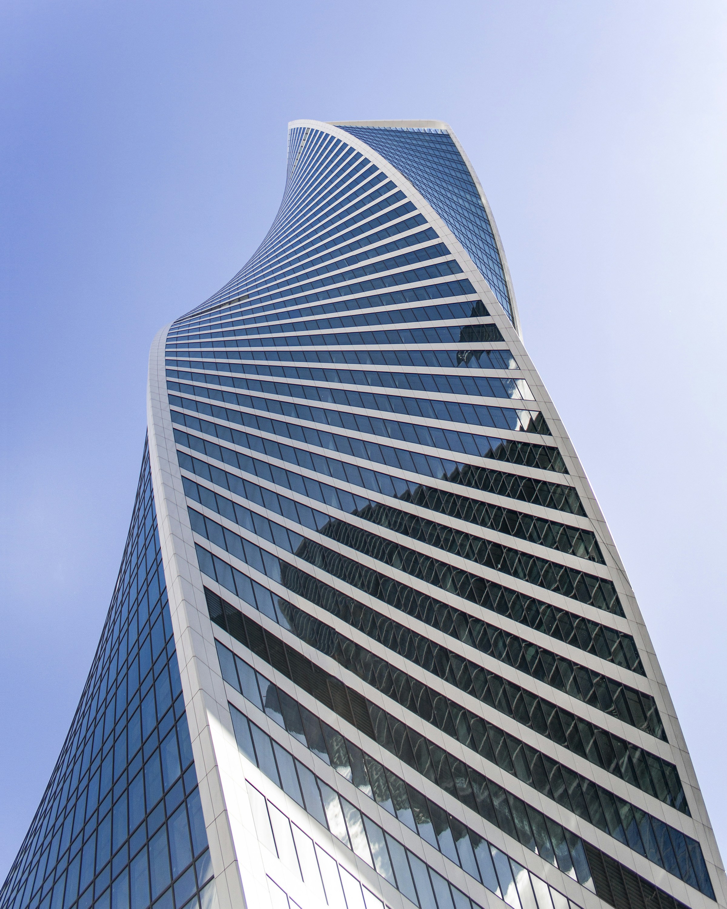Edificação contemporânea de arquitetura marcante